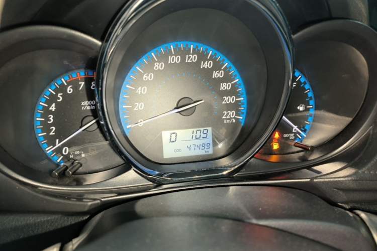 Used Toyota YARiS L Zhi Xuan 2016 Revised 1.5E CVT Charming Edition Instrument Cluster