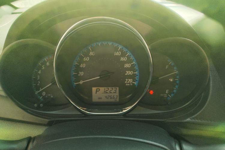 Used Toyota YARiS L Zhi Xuan 2016 Revised 1.5E CVT Charming Edition Instrument Cluster