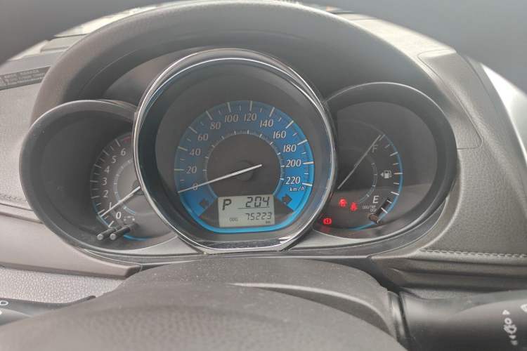 Used Toyota YARiS L Zhi Xuan 2016 1.5E Automatic JingSu Edition Instrument Cluster