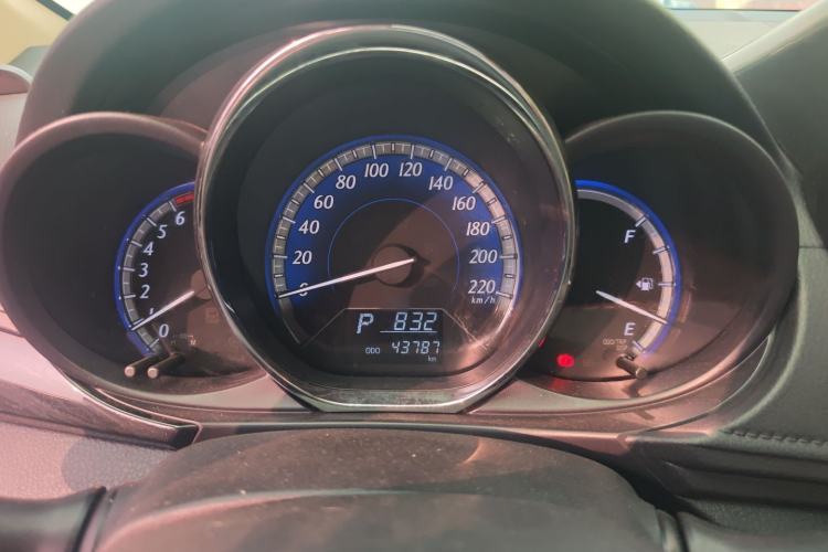 Used Toyota YARiS L Zhi Xuan 2016 Revised 1.5 GS CVT Agile Edition Instrument Cluster