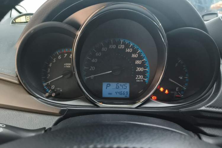 Used Toyota YARiS L Zhi Xuan 2016 Revised 1.5E CVT Charming Edition Instrument Cluster