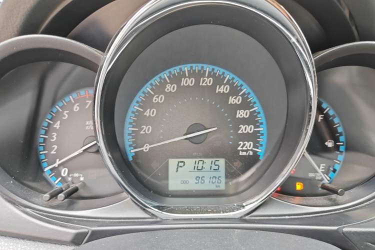 Used Toyota YARiS L Zhi Xuan 2016 Revised 1.5E CVT Charming Edition Instrument Cluster
