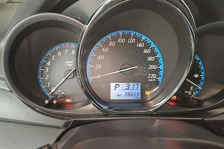 Used Toyota YARiS L Zhi Xuan 2016 Revised 1.5E CVT Charming Edition Instrument Cluster