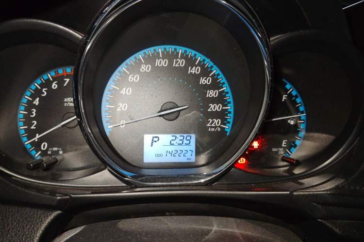 Used Toyota YARiS L Zhi Xuan 2016 Revised 1.5E CVT Charming Edition Instrument Cluster