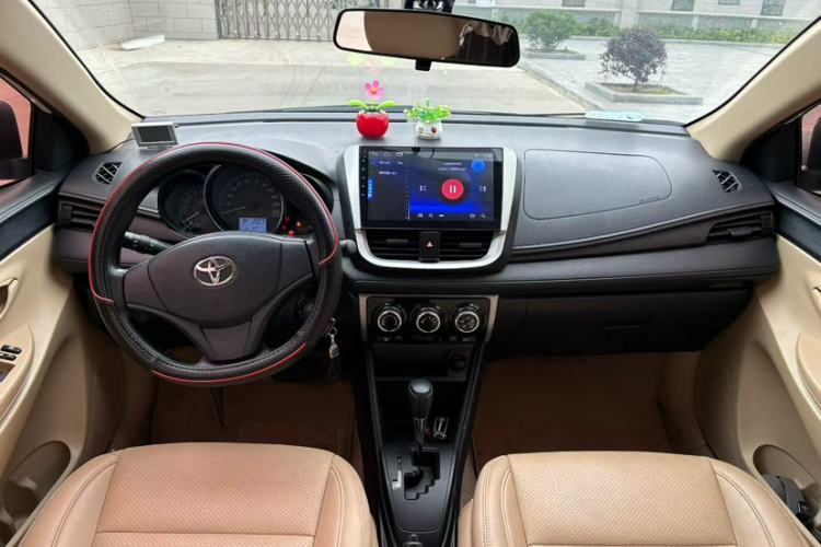 Used Toyota YARiS L Zhi Xuan 2016 Revised 1.5E CVT Charming Edition Interior 1