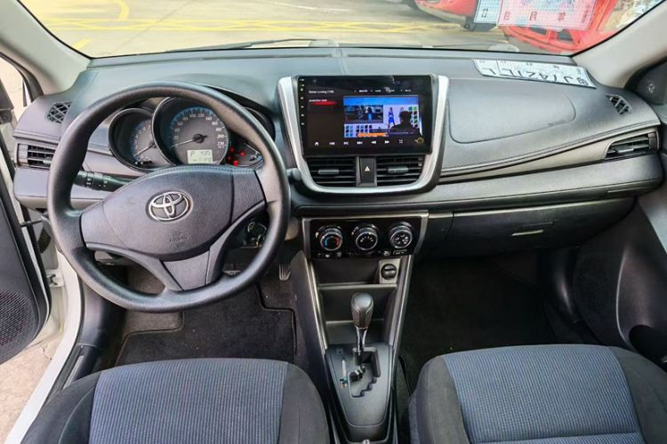 Used Toyota YARiS L Zhi Xuan 2016 Revised 1.5E CVT Charming Edition Interior 2