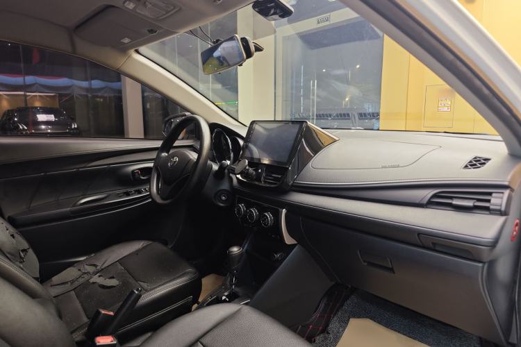 Used Toyota YARiS L Zhi Xuan 2016 Revised 1.5E CVT Charming Edition Interior 2