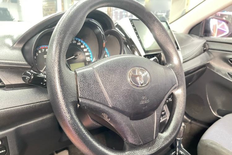 Used Toyota YARiS L Zhi Xuan 2016 Revised 1.5E CVT Charming Edition Interior 2