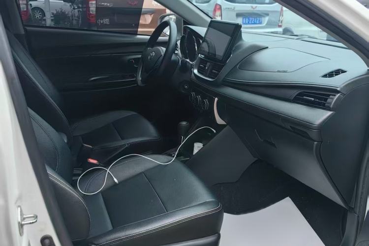 Used Toyota YARiS L Zhi Xuan 2016 Revised 1.5E CVT Charming Edition Interior 4