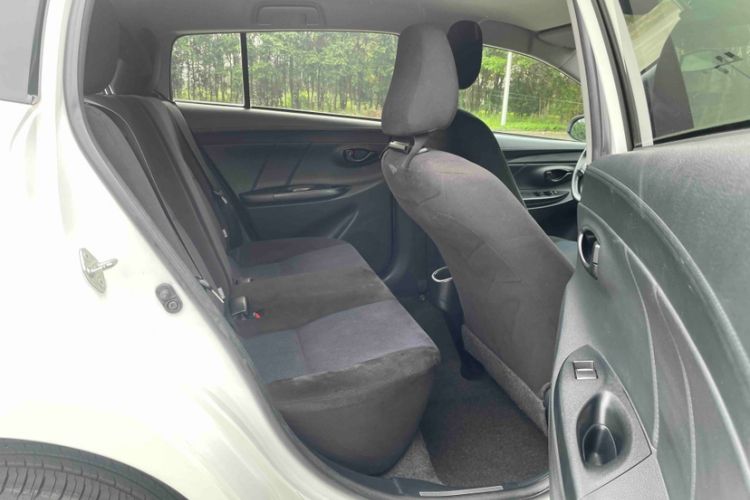 Used Toyota YARiS L Zhi Xuan 2016 Revised 1.5E CVT Charming Edition Interior 5
