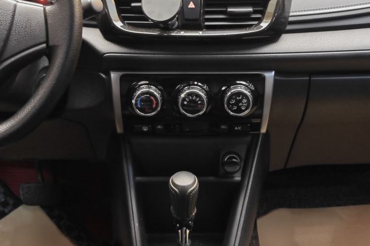 Used Toyota YARiS L Zhi Xuan 2016 Revised 1.5E CVT Charming Edition Interior 6