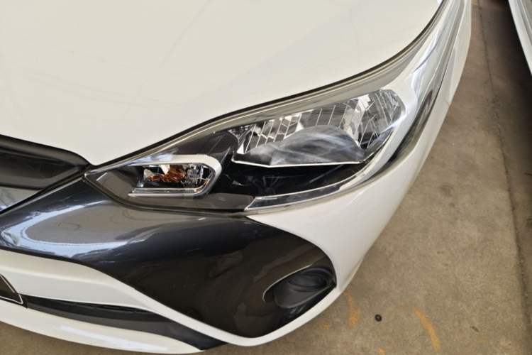 Used Toyota YARiS L Zhi Xuan 2016 Revised 1.5E CVT Charming Edition Left Front Headlight
