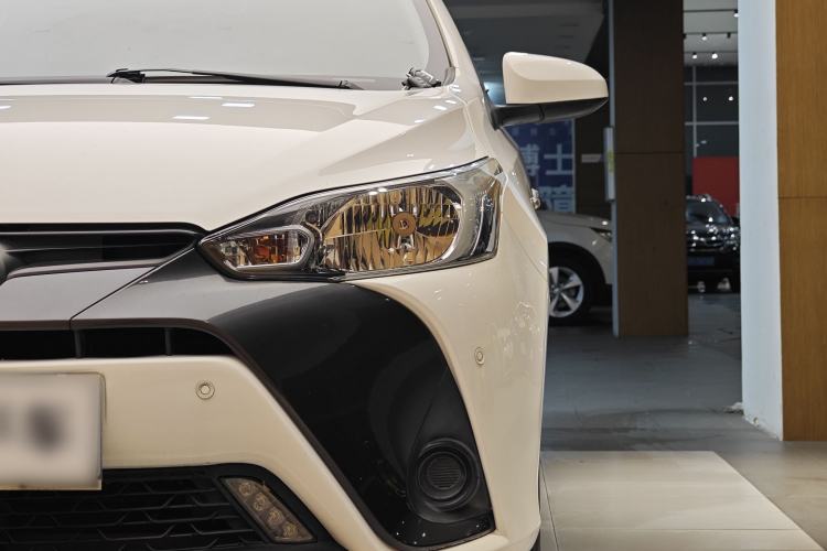 Used Toyota YARiS L Zhi Xuan 2016 Revised 1.5E CVT Charming Edition Left Front Headlight
