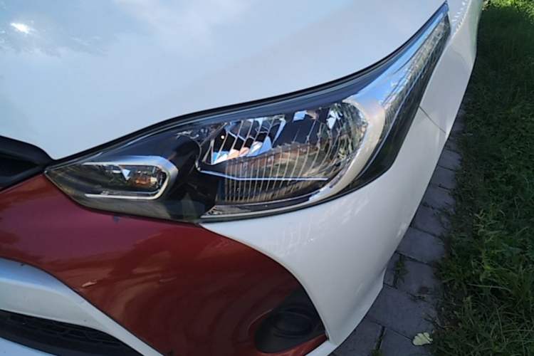 Used Toyota YARiS L Zhi Xuan 2016 Revised 1.5E CVT Charming Edition Left Front Headlight