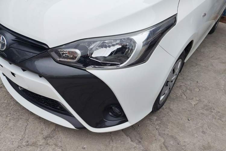 Used Toyota YARiS L Zhi Xuan 2016 Revised 1.5E CVT Charming Edition Left Front Headlight