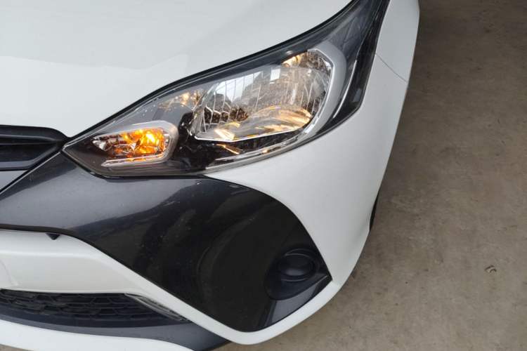 Used Toyota YARiS L Zhi Xuan 2016 Revised 1.5E CVT Charming Edition Left Front Headlight