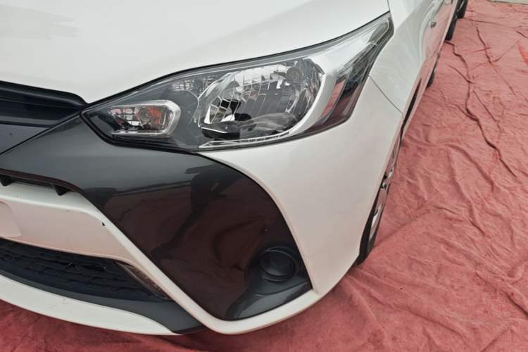 Used Toyota YARiS L Zhi Xuan 2016 Revised 1.5E CVT Charming Edition Left Front Headlight