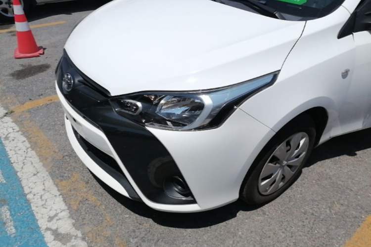 Used Toyota YARiS L Zhi Xuan 2016 Revised 1.5E CVT Charming Edition Left Front Headlight
