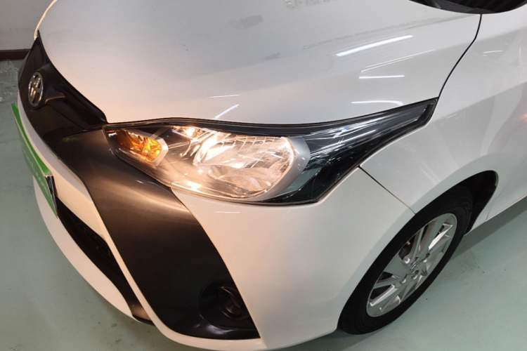 Used Toyota YARiS L Zhi Xuan 2016 Revised 1.5E CVT Charming Edition Left Front Headlight