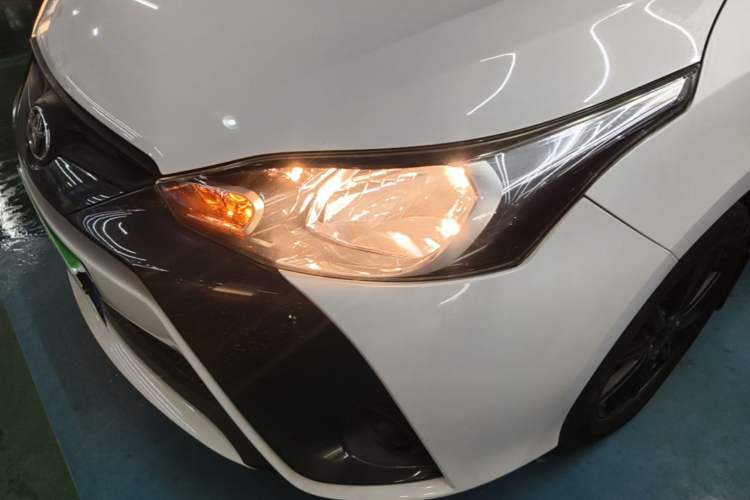 Used Toyota YARiS L Zhi Xuan 2016 Revised 1.5E CVT Charming Edition Left Front Headlight