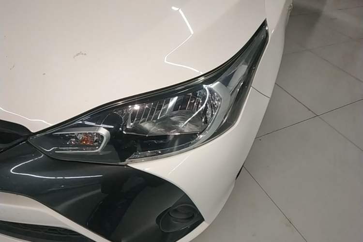 Used Toyota YARiS L Zhi Xuan 2016 Revised 1.5E CVT Charming Edition Left Front Headlight