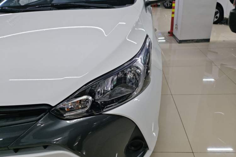 Used Toyota YARiS L Zhi Xuan 2016 Revised 1.5E CVT Charming Edition Left Front Headlight