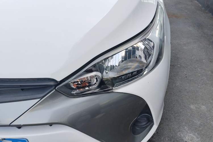 Used Toyota YARiS L Zhi Xuan 2016 Revised 1.5E CVT Charming Edition Left Front Headlight