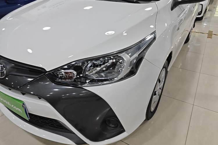 Used Toyota YARiS L Zhi Xuan 2016 Revised 1.5E CVT Charming Edition Left Front Headlight