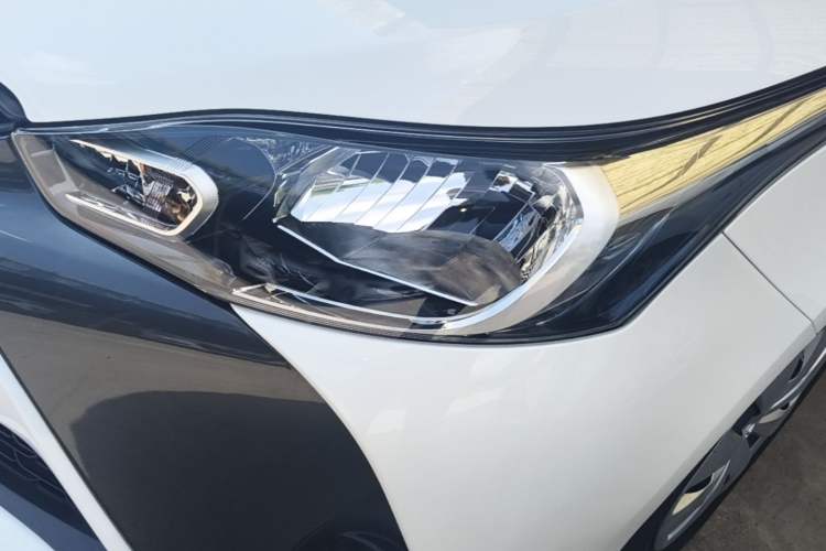 Used Toyota YARiS L Zhi Xuan 2016 Revised 1.5E CVT Charming Edition Left Front Headlight