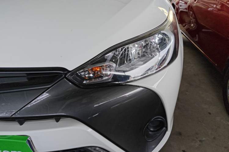 Used Toyota YARiS L Zhi Xuan 2016 Revised 1.5E CVT Charming Edition Left Front Headlight