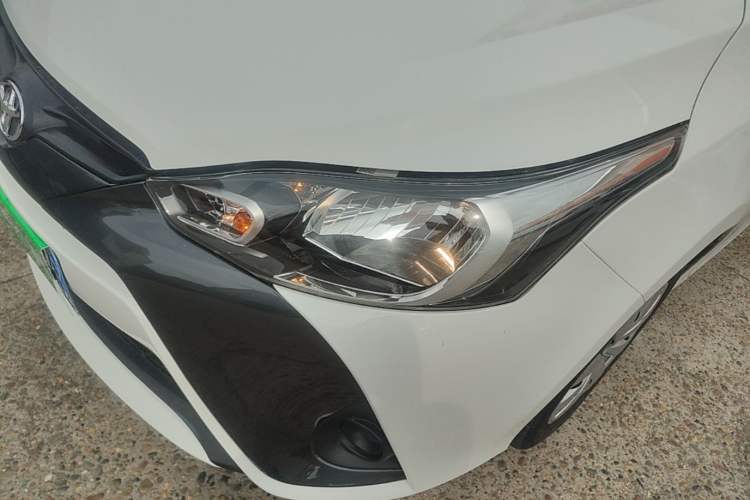 Used Toyota YARiS L Zhi Xuan 2016 Revised 1.5E CVT Charming Edition Left Front Headlight