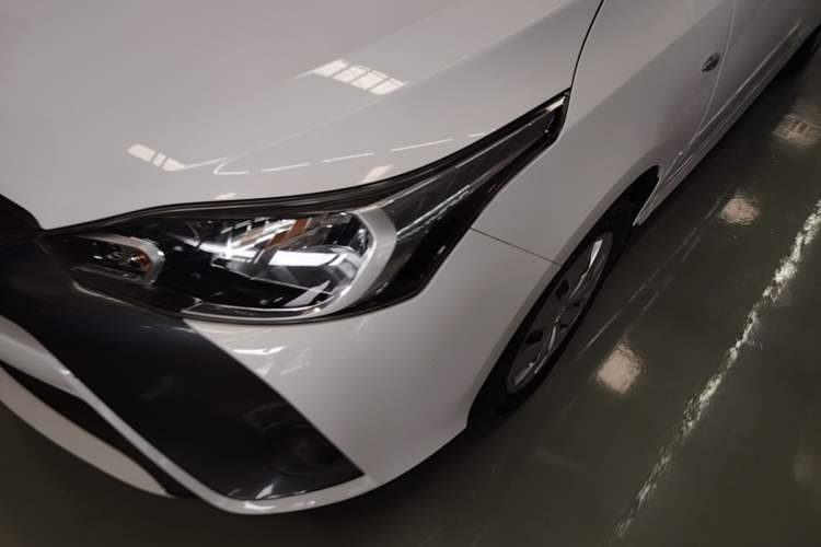 Used Toyota YARiS L Zhi Xuan 2016 Revised 1.5E CVT Charming Edition Left Front Headlight