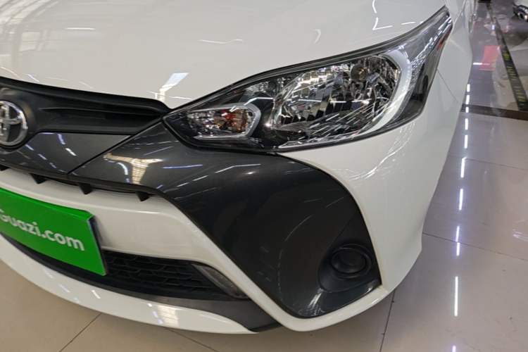 Used Toyota YARiS L Zhi Xuan 2016 Revised 1.5E CVT Charming Edition Left Front Headlight