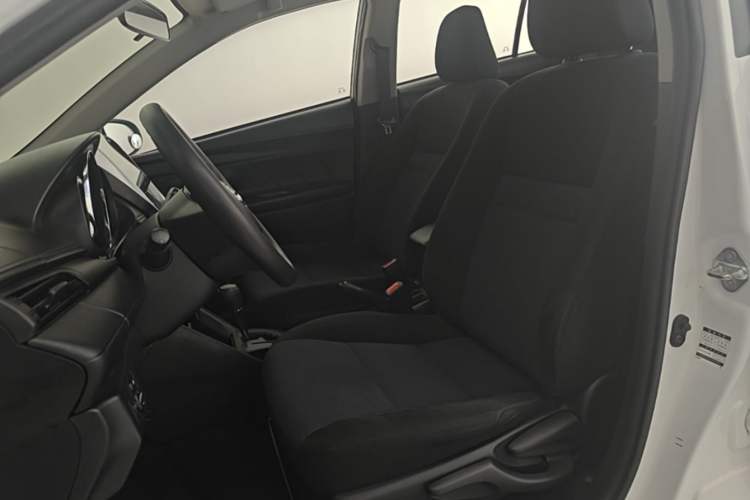 Used Toyota YARiS L Zhi Xuan 2016 Revised 1.5E CVT Charming Edition Left Front Seat