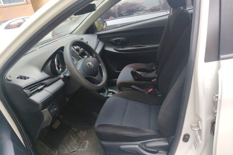 Used Toyota YARiS L Zhi Xuan 2016 Revised 1.5E CVT Charming Edition Left Front Seat