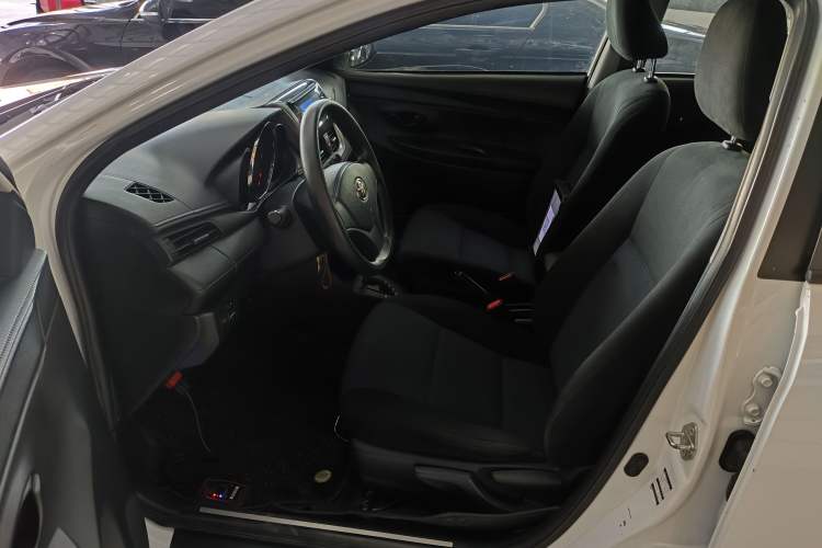 Used Toyota YARiS L Zhi Xuan 2016 Revised 1.5E CVT Charming Edition Left Front Seat