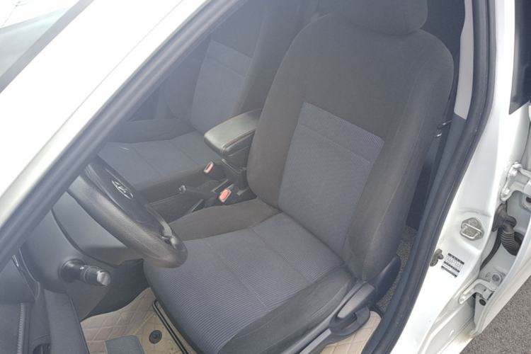 Used Toyota YARiS L Zhi Xuan 2016 Revised 1.3E Manual – Charming Edition Left Front Seat