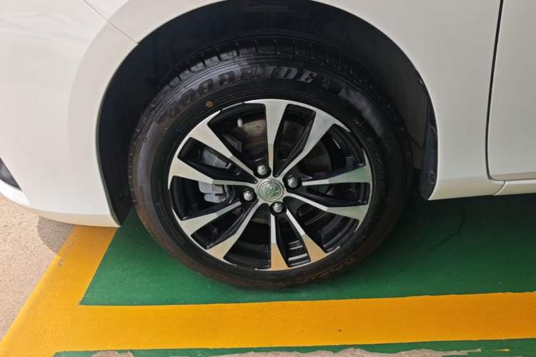 Used Toyota YARiS L Zhi Xuan 2016 Revised 1.5E CVT Charming Edition Left Front Wheel Hub