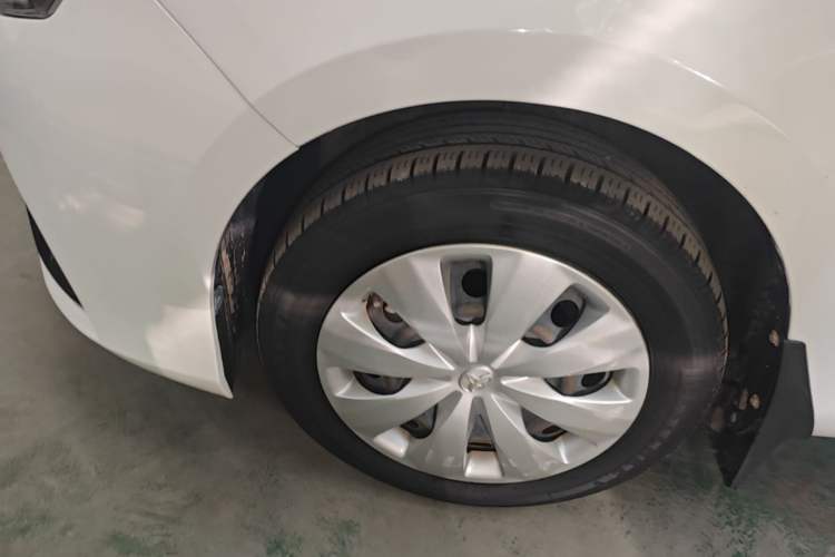 Used Toyota YARiS L Zhi Xuan 2016 Revised 1.5E CVT Charming Edition Left Front Wheel Hub