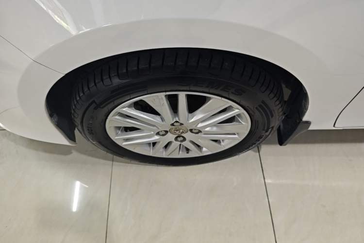 Used Toyota YARiS L Zhi Xuan 2016 Revised 1.5E CVT Charming Edition Left Front Wheel Hub
