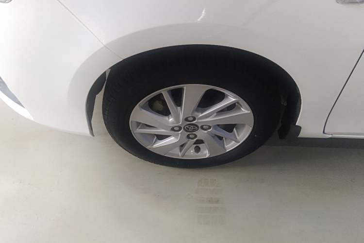 Used Toyota YARiS L Zhi Xuan 2016 Revised Version 1.5G CVT with Dynamic Sunroof Left Front Wheel Hub