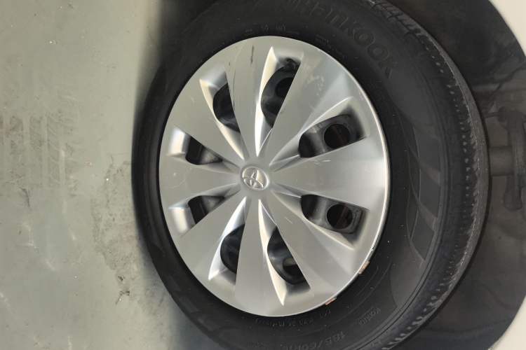 Used Toyota YARiS L Zhi Xuan 2016 Revised 1.5E CVT Charming Edition Left Front Wheel Hub