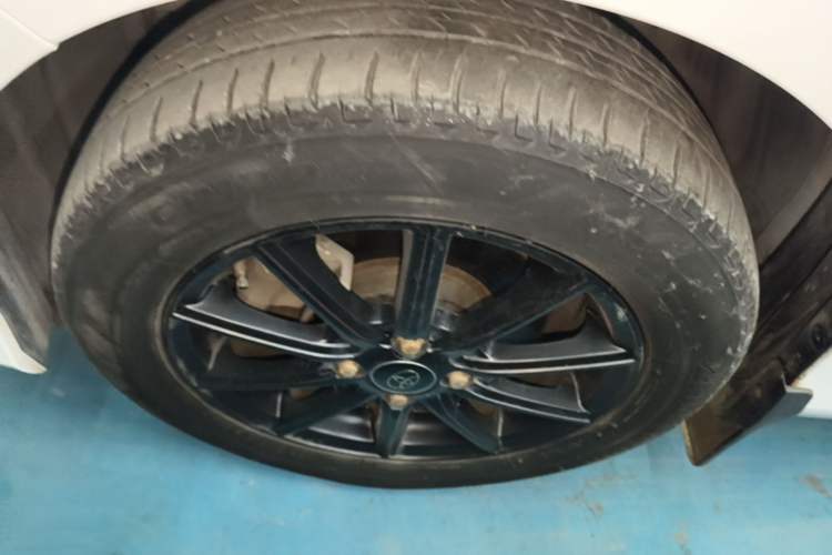 Used Toyota YARiS L Zhi Xuan 2016 Revised 1.5E CVT Charming Edition Left Front Wheel Hub