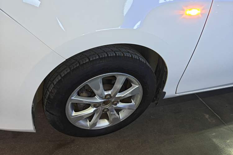 Used Toyota YARiS L Zhi Xuan 2016 Revised 1.5E CVT Charming Edition Left Front Wheel Hub