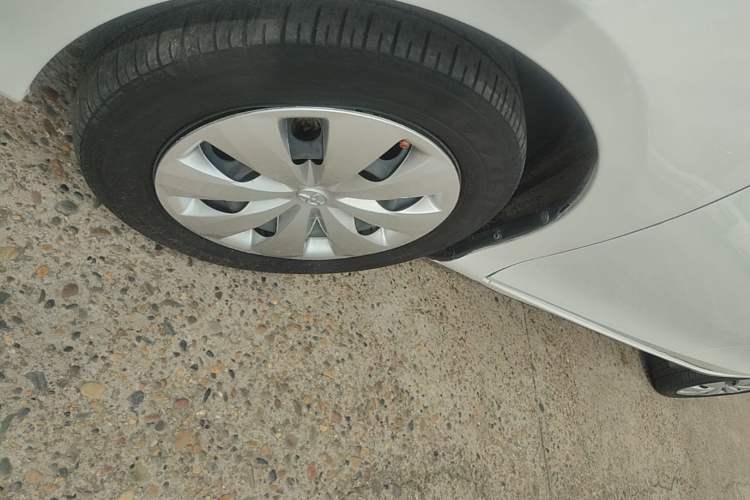 Used Toyota YARiS L Zhi Xuan 2016 Revised 1.5E CVT Charming Edition Left Front Wheel Hub
