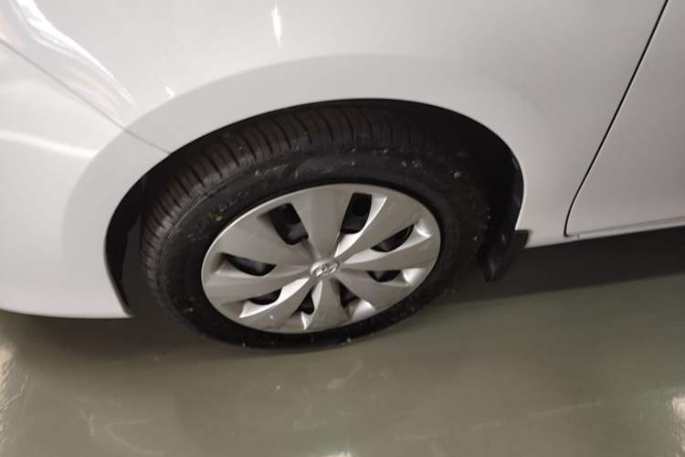 Used Toyota YARiS L Zhi Xuan 2016 Revised 1.5E CVT Charming Edition Left Front Wheel Hub