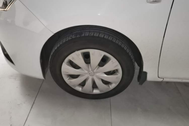 Used Toyota YARiS L Zhi Xuan 2016 Revised 1.5E CVT Charming Edition Left Front Wheel Hub