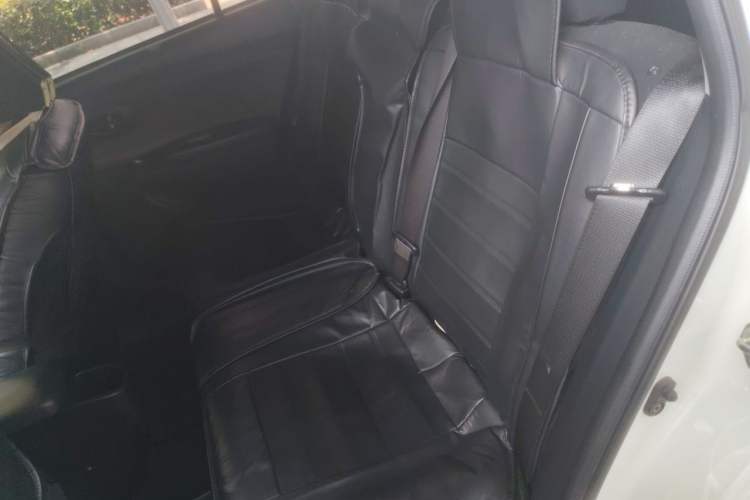 Used Toyota YARiS L Zhi Xuan 2016 Revised 1.5E CVT Charming Edition Left Rear Seat