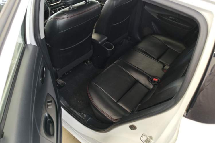 Used Toyota YARiS L Zhi Xuan 2016 Revised 1.5E CVT Charming Edition Left Rear Seat