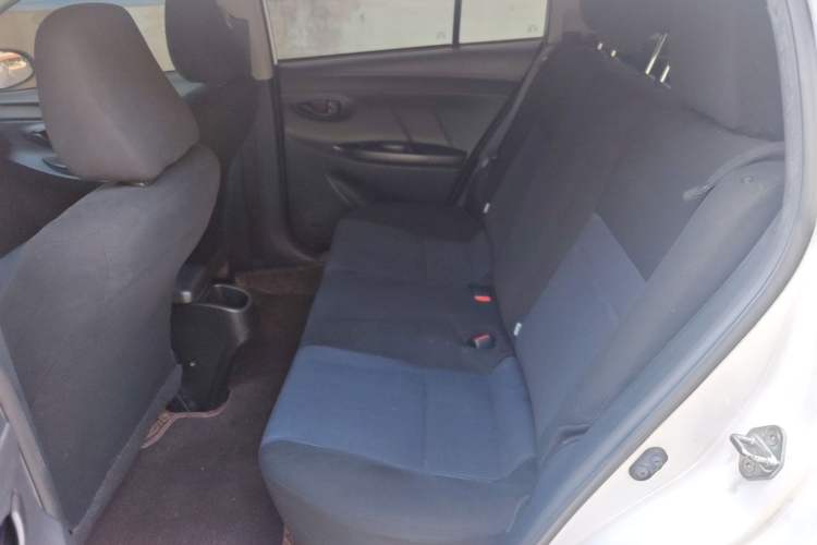 Used Toyota YARiS L Zhi Xuan 2016 Revised 1.5E CVT Charming Edition Left Rear Seat